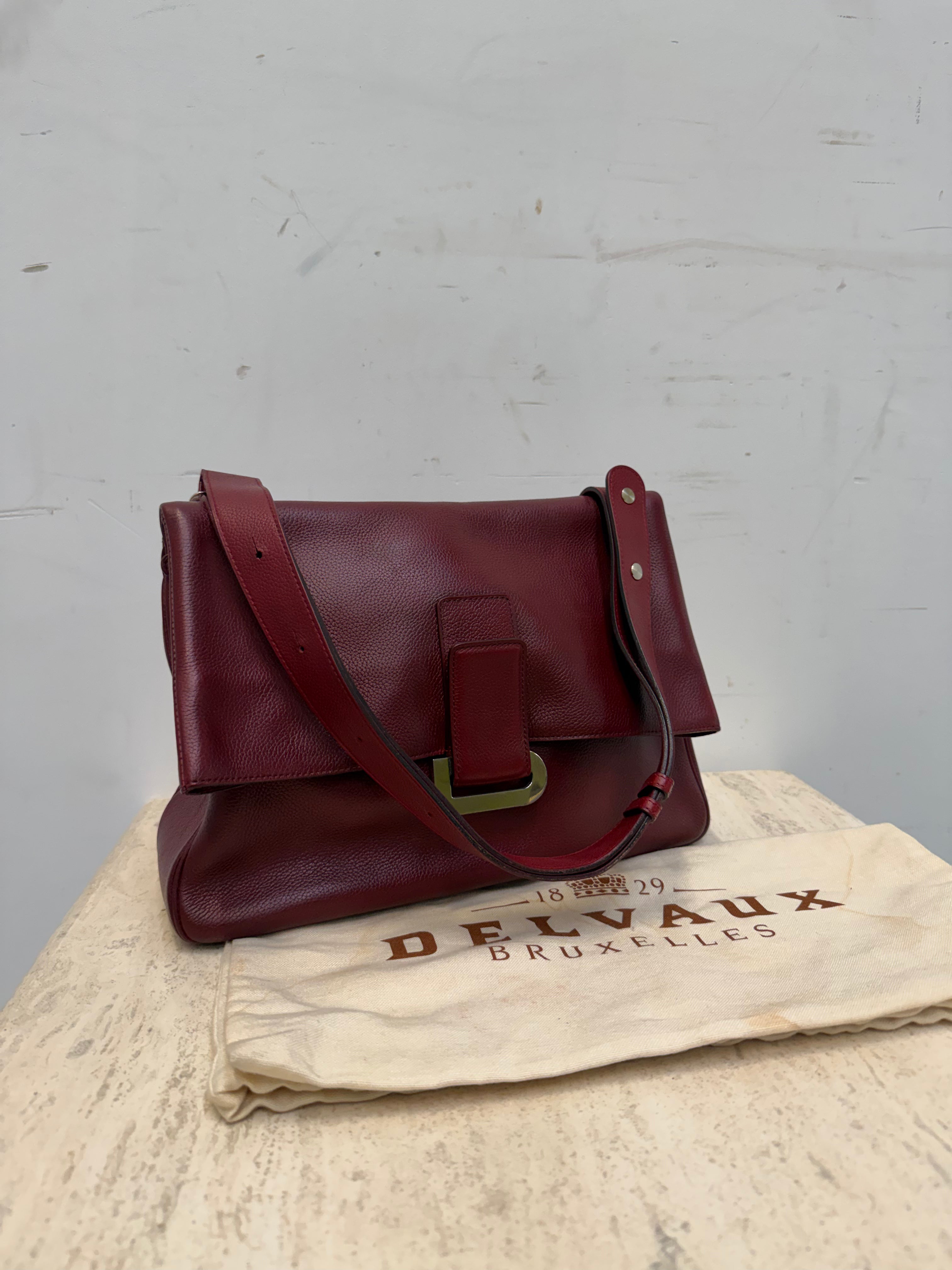 Delvaux Relais Trotteur