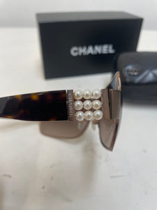 Chanel Sunglasses Collection Perle