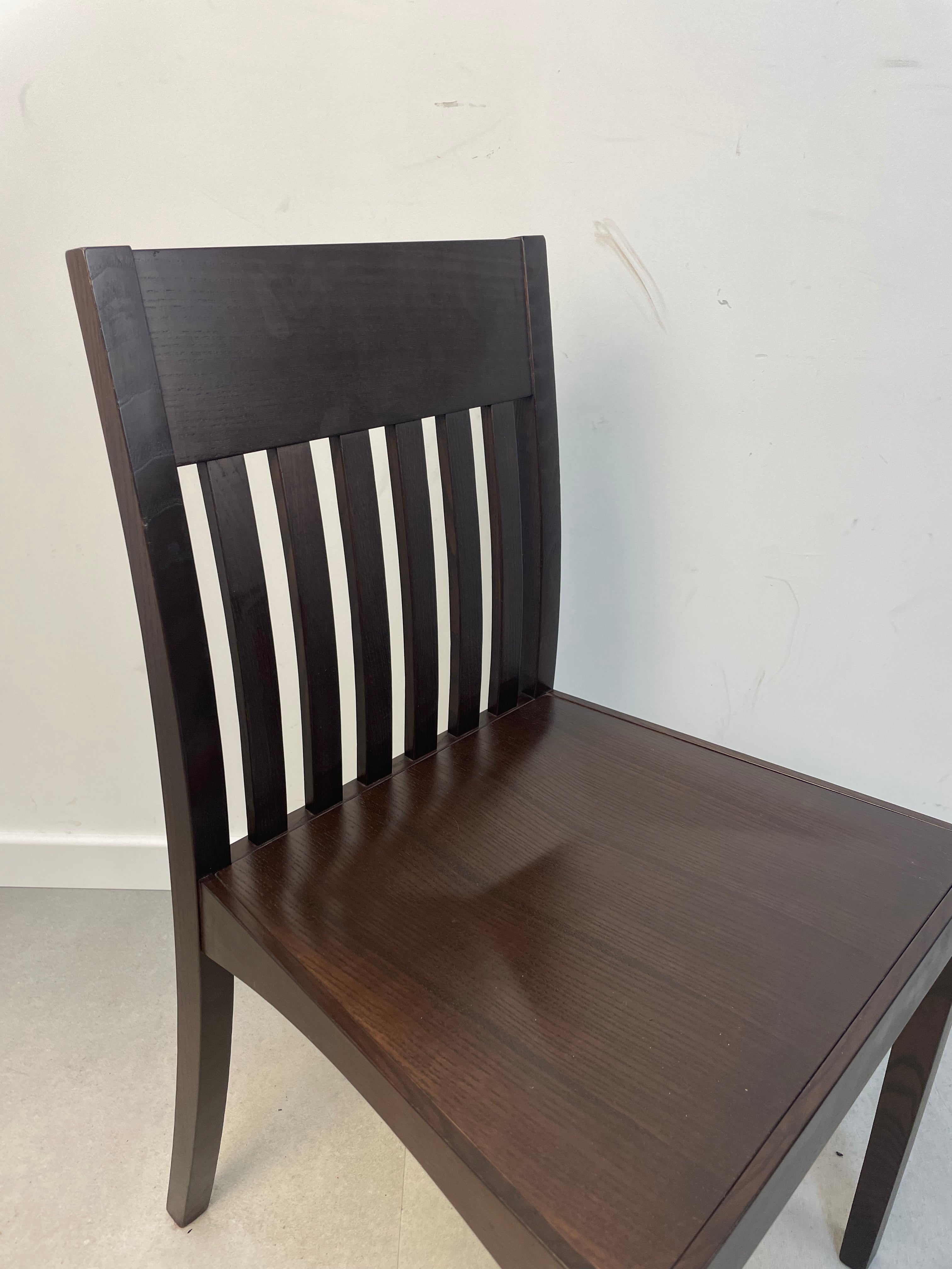 Design “Linda” Chair