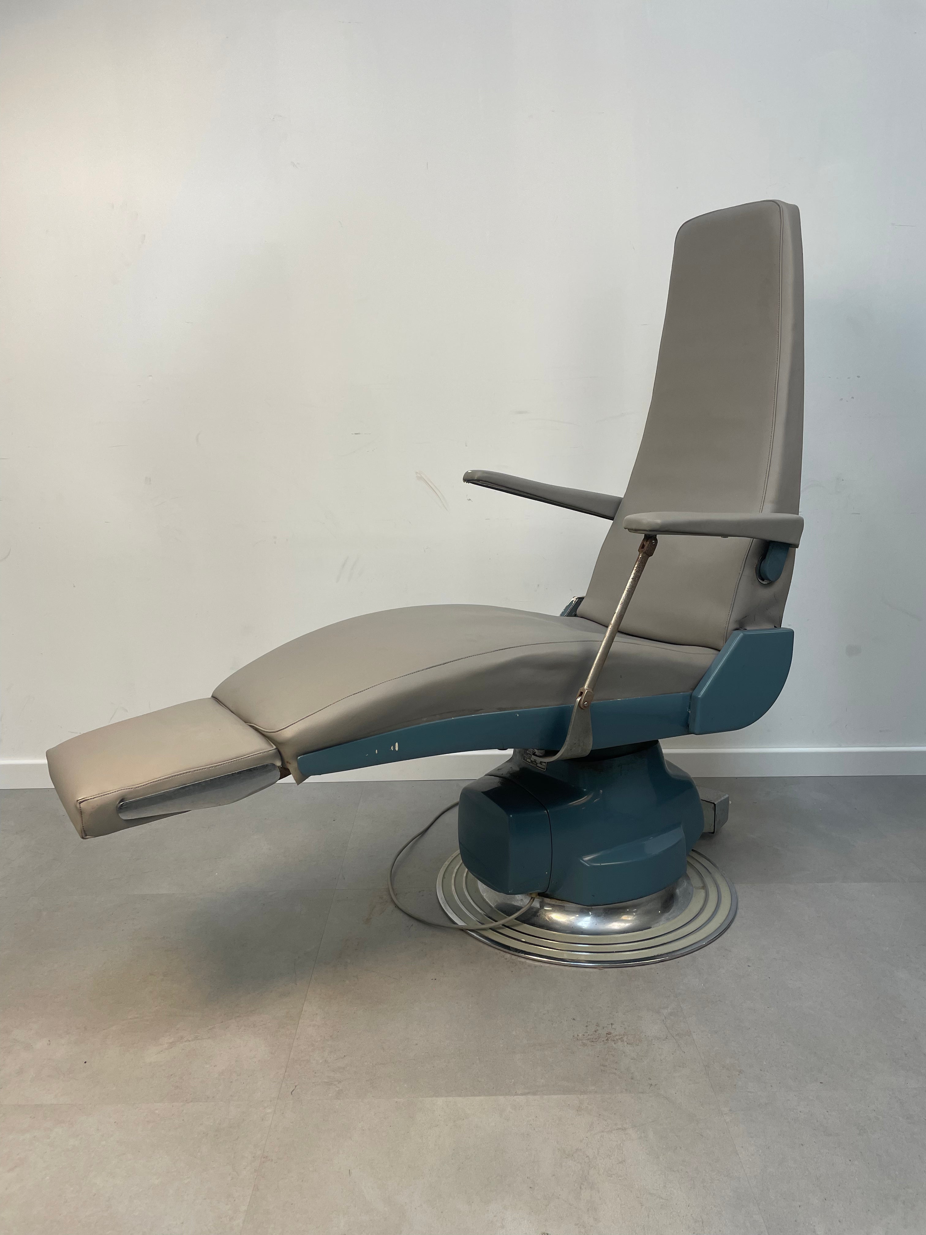 Vintage Dentist Chair - Ritter