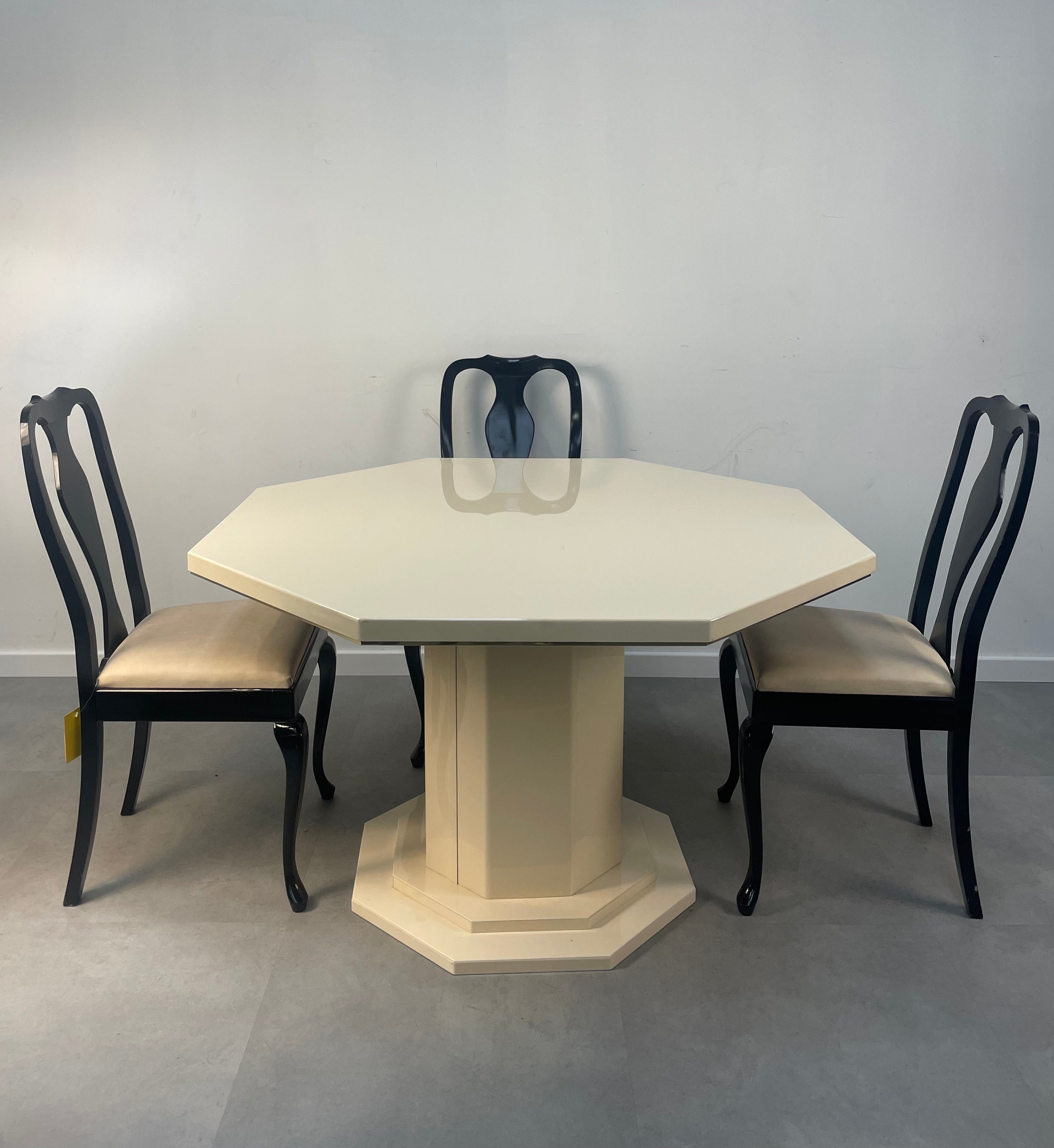 Eric Maville Dining table with four chairs